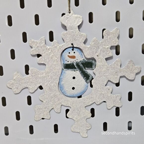 5" Snowflake W Snowman Dangle. Christmas Ornament. - Picture 2 of 2